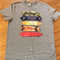 HOLLISTER、Tシャツのサムネイル