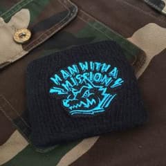 MAN WITH A MISSION リストバンドのサムネイル