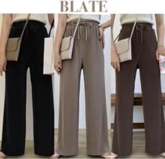 blate プリーツパンツのサムネイル