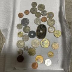 旧貨幣コレクション 32枚のサムネイル