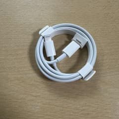 Apple Lightning USB-C ケーブルのサムネイル