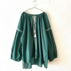 ☆ オーブ 刺繍チュニック 胸リボン 袖口ゴム サイドスリット LL-3L