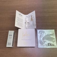 Dior J'adore ハンドクリーム 50mLのサムネイル