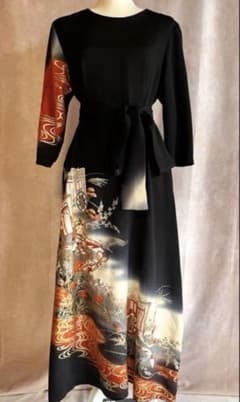 留袖ドレスのサムネイル