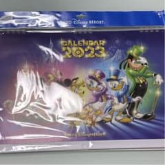 ディズニー 壁掛けカレンダー2023のサムネイル