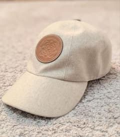 きーちゃんさんエルメス　セレナ・ジャンプ》　キャップ　黒　馬蹄　ロゴ きーちゃんさんエルメス セレナ・ジャンプ》 キャップ 黒 馬蹄 ロゴ