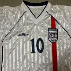 UMBRO 2001-2003年イングランド ホームユニフォーム オーウェン UMBRO 2001-2003年イングランド ホームユニフォーム オーウェン - メルカリ