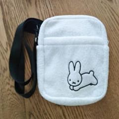 【ブルーナアニマル】もこもこスマホショルダー　ミッフィー