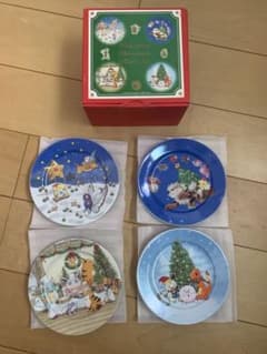 ポケモンセンター　クリスマス　2005年　プレート　皿　スタンド付き 1998 クリスマスプレート 希少 ポケモンセンター - メルカリ