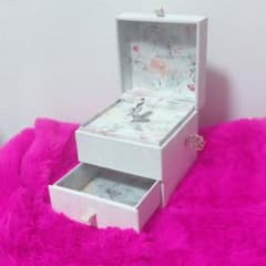 コスメデコルテ マルセルワンダース オルゴールのサムネイル