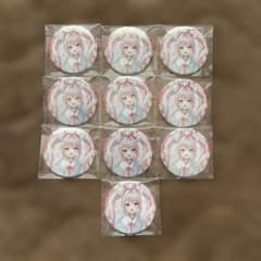 勝利の女神：NIKKE 春探しの旅 渋谷 缶バッジ アリス 3個セット - メルカリ