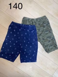 キッズユニクロ ショートパンツ　2枚セットのサムネイル