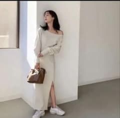 lourenベージュ オフショルダー ワンピースのサムネイル