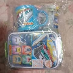 新品未使用新幹線イラスト ランチボックスセットのサムネイル