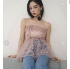 しげ【新品未使用】SNIDEL チュール刺繍ベアペプラムTOPS グレー 中古・古着通販】Snidel (スナイデル) チュール 刺繍 ベアペプラム