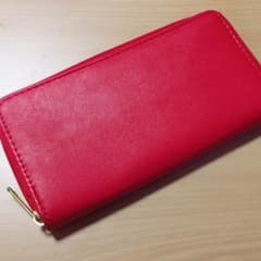 財布 赤のサムネイル