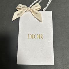 Dior ホワイト ショッパー　リボンつきのサムネイル