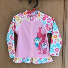 ラッシュガードのサムネイル