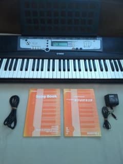 YAMAHA PORTATONE 電子キーボード 61鍵盤 PSR-E213 - メルカリ