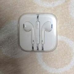 iPhoneのイヤホンのサムネイル