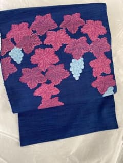 最終！【美品】正絹名古屋帯　青色の紬織にぶどう柄　単衣にものサムネイル