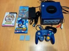 ゲームキューブ本体　ゲーム3本　コントローラー　メモリーカード　動作確認済のサムネイル