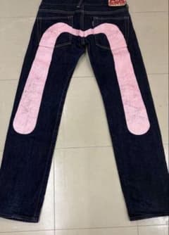 EVISU ピンクグラフィックデニムパンツのサムネイル