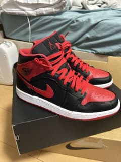 Nike Air Jordan 1 Mid レッド/ブラック　27.5cmのサムネイル