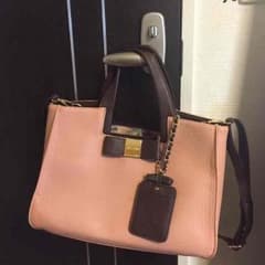 ☆半額以下☆dazzlinハンドバックのサムネイル
