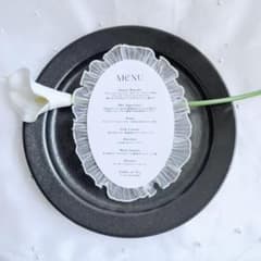 オーバル×フリルレース メニュー表 / 厚紙 高級紙 結婚式 ペーパーアイテムのサムネイル