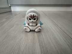 猫の置物（サメ）のサムネイル