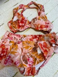 wakuwawa様専用【試着のみ】水着 ビキニ　MARUKOのサムネイル