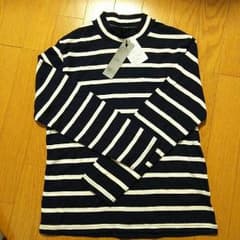 新品タグつき☆ジーナシスハイネック☆のサムネイル