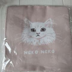 新品 NEKO NEKO ニットバッグ ピンクベージュ 猫柄のサムネイル