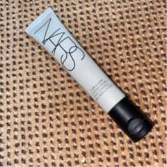 NARS ポア＆シャインコントロールプライマーのサムネイル