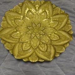 ゴールドカラー 曼荼羅模様 飾り皿　金のサムネイル