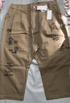 【新品タグ付き】アズノウアズ×ピーナッツ　スヌーピーパンツ　ワイド15 新品タグ付き】アズノウアズ×ピーナッツ スヌーピーパンツ ワイド15