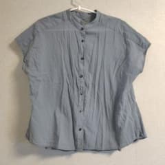 ミ*ん様 無印　フレンチスリーブ シャツ　XS〜Sのサムネイル