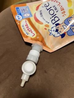 【3個入り】無印良品 吊り下げノズル対応アダプター（Biore詰め替え用）のサムネイル