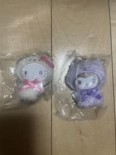 サンリオ　フィンガーパペット　ハローキティ　クロミ 2点セットのサムネイル
