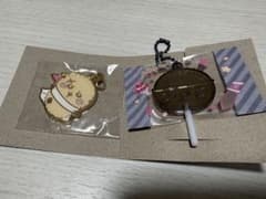 ちいかわパーク東京限定 メタルチャーム　キャンディーチャームズ　ラッコ先生のサムネイル