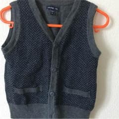 babyGapベストのサムネイル