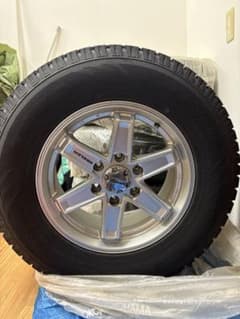 toyoスタッドレス265/65R17 17インチ 7.5j PCD139 6穴 - メルカリ
