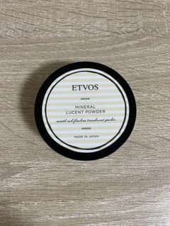 ETVOS ミネラルルーセントパウダーのサムネイル