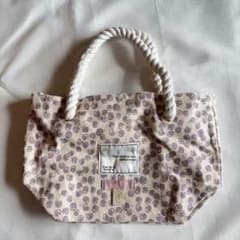 Herlipto Cherry Tote Bag Pale Mauve - メルカリ