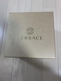 Versace 箱のサムネイル