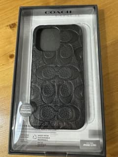 Masa 様専用COACH iPhone13pro 用ケースのサムネイル