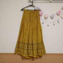 アースミュージック&エコロジー　マキシ丈スカートのサムネイル