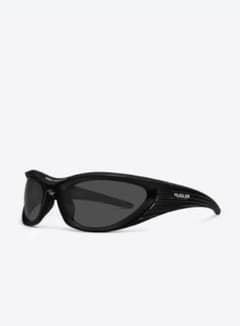 MUGLER GENTLE MONSTER ブラックサングラスのサムネイル