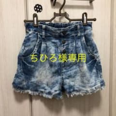 デニムショートパンツのサムネイル